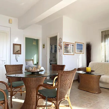 Appartement Electra's Front In *