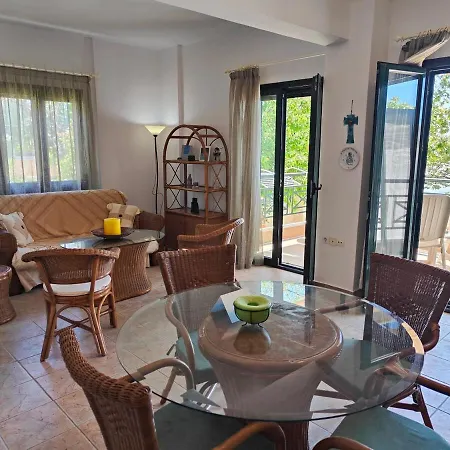 Electra's Front In Apartamento Nea Skioni