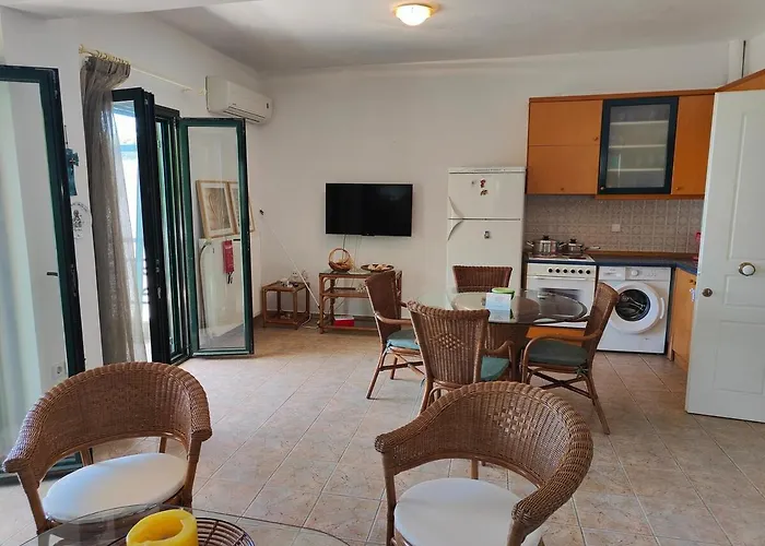 Electra's Front In Apartament *