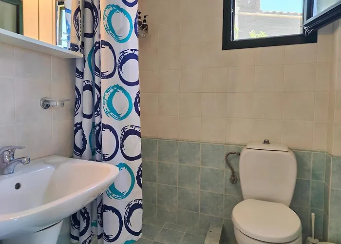 Electra's Front In Apartament