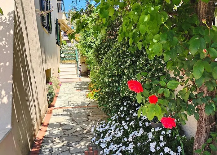 Apartament Electra's Front In Nea Skioni